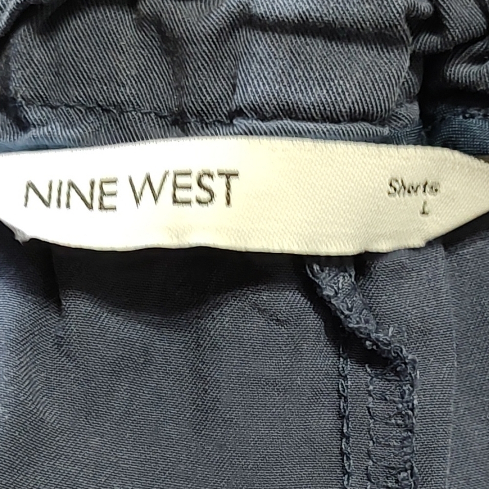 Nine West Navy Pull On Shorts - Picture 3 of 4